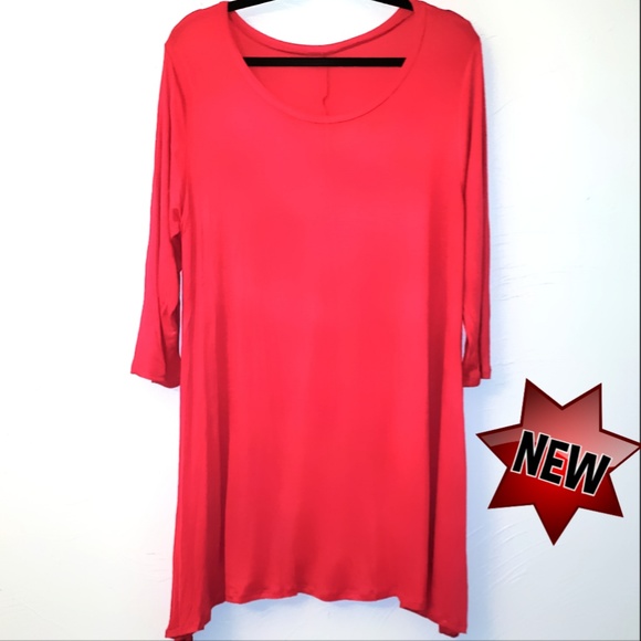 Tops - Red Plus Size Tunic *SALE